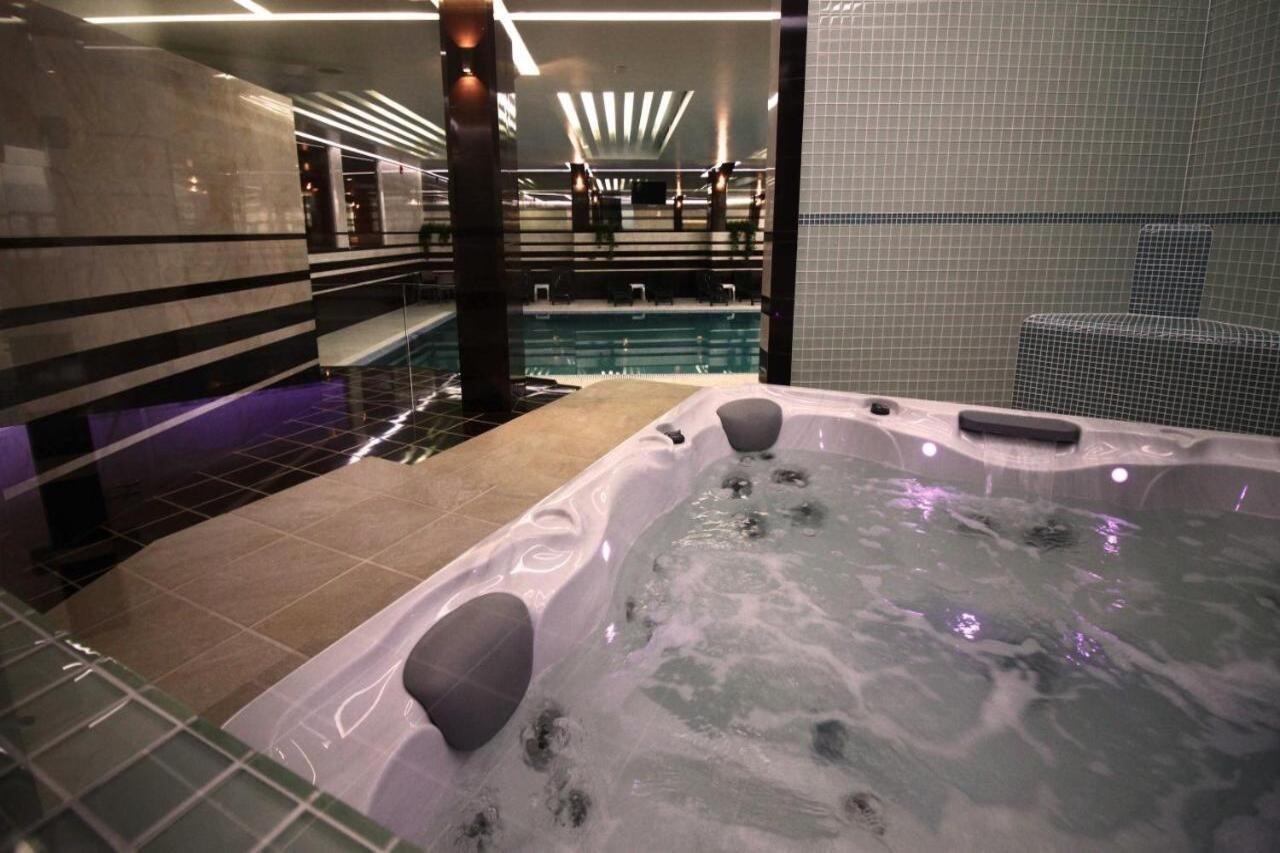 פרישטינה Hotel International Prishtina & Spa מראה חיצוני תמונה