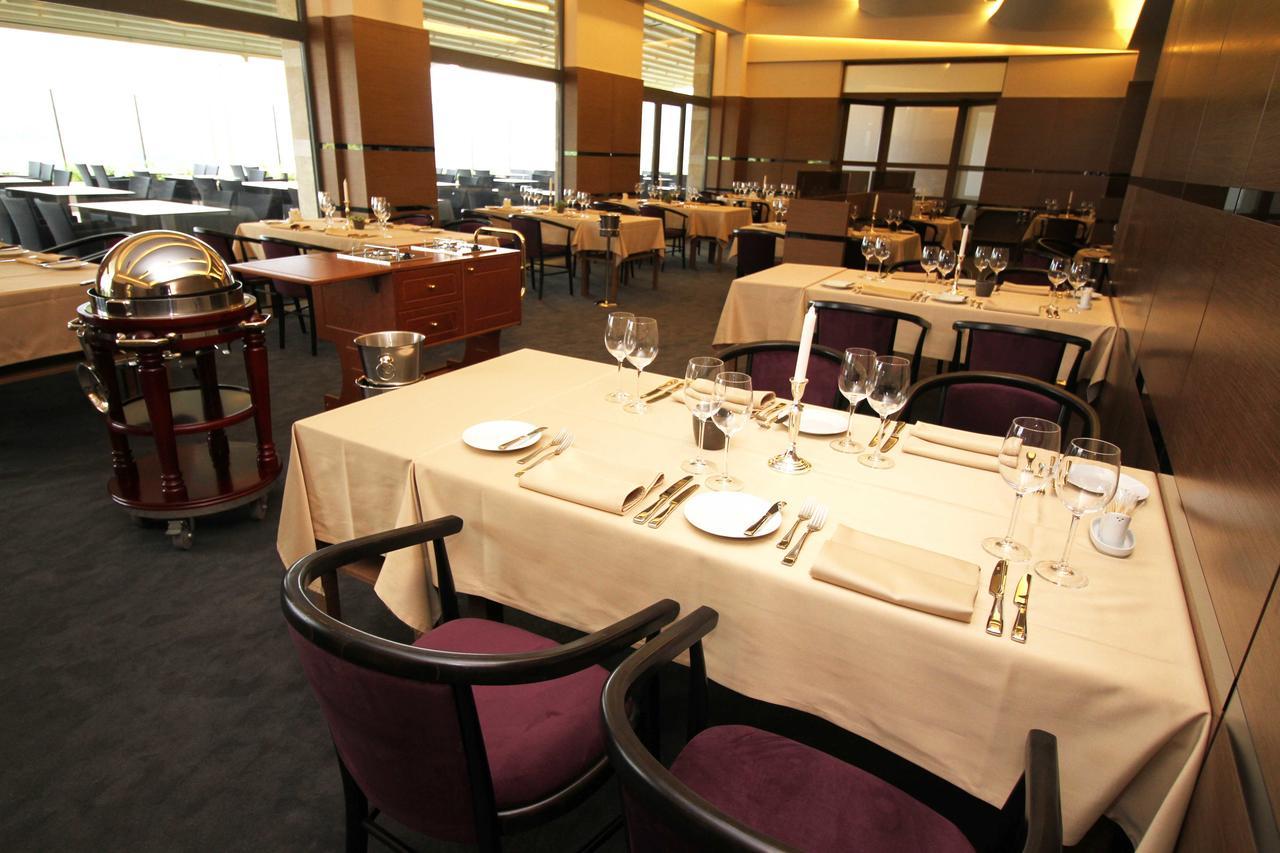 פרישטינה Hotel International Prishtina & Spa מראה חיצוני תמונה