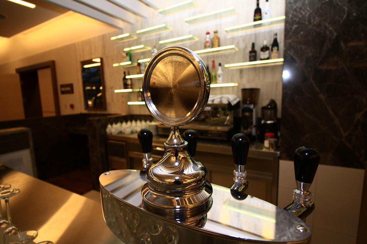 פרישטינה Hotel International Prishtina & Spa מראה חיצוני תמונה