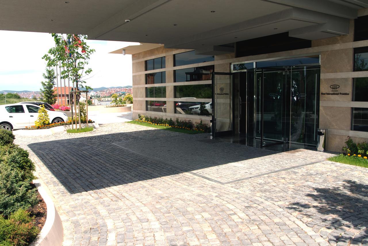 פרישטינה Hotel International Prishtina & Spa מראה חיצוני תמונה