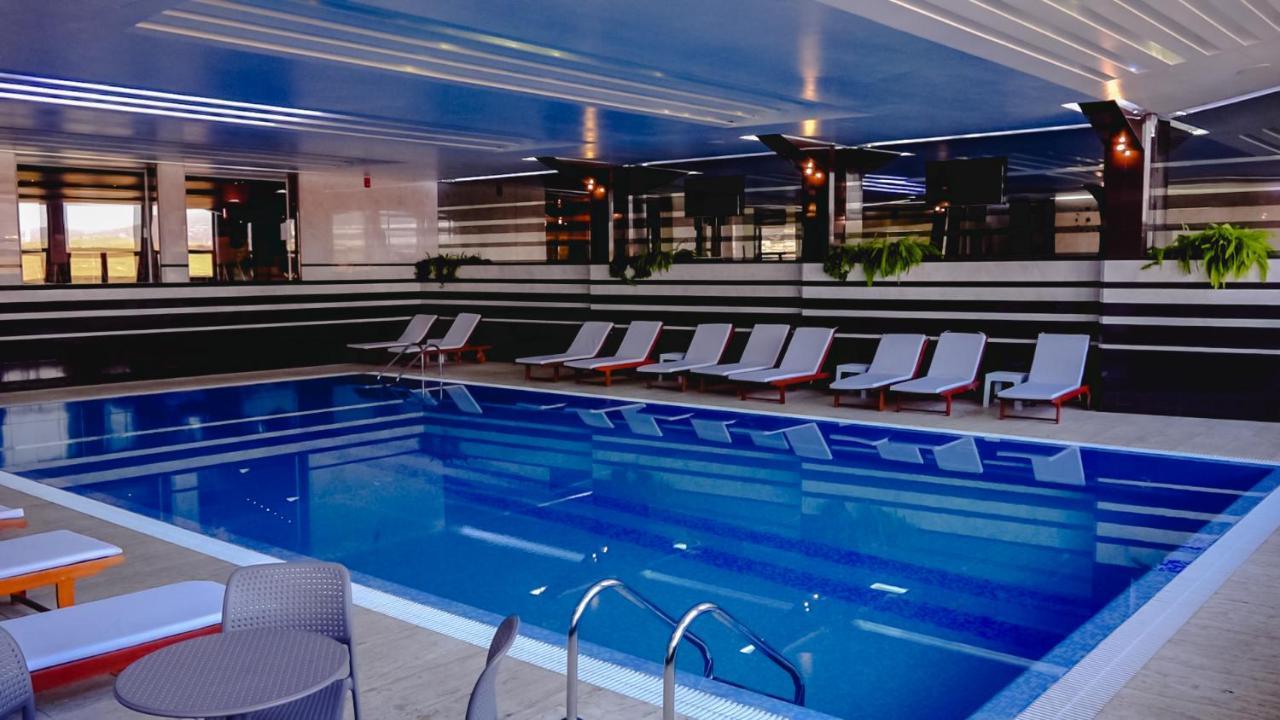 פרישטינה Hotel International Prishtina & Spa מראה חיצוני תמונה